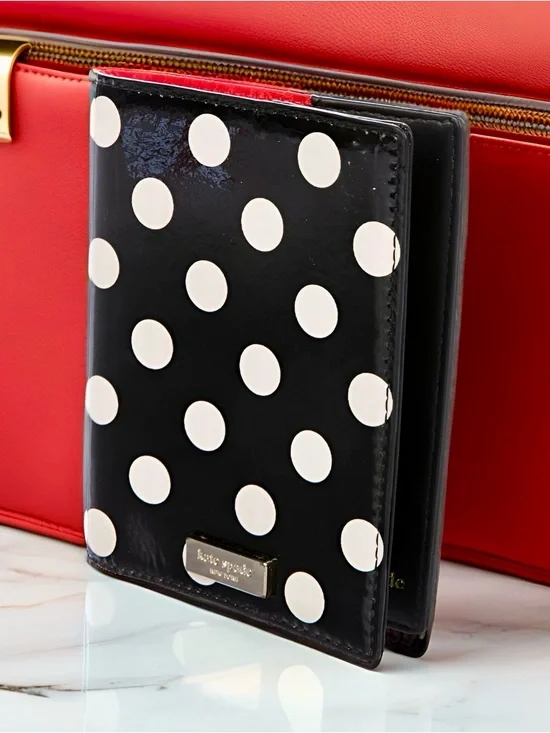 Kate Spade Carlisle Street Imogene Polka Dot Patent Leather Passport Holder - Picture 2 of 5